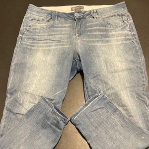 Democracy Ankle Jeans